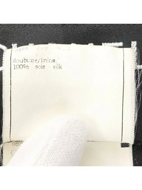 Chanel C Vintage Skirt Set Tailored Jacket 40 Black Silk - Picture 11 of 11